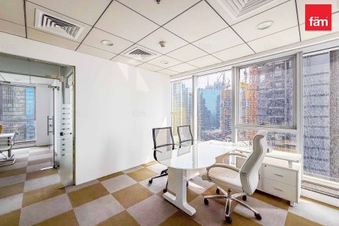 Bureau à Business Bay, Dubai, 101.8 m², № 84769 - photo 2