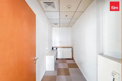 Bureau à Business Bay, Dubai, 101.8 m², № 84769 - photo 15