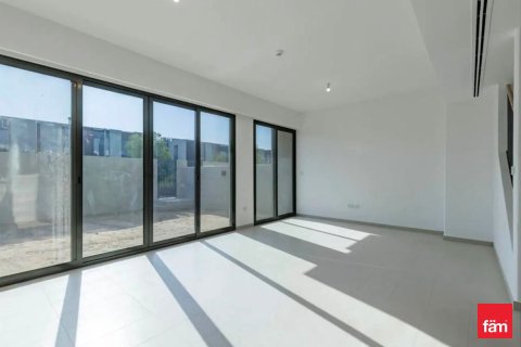 Villa à Dubai, 3 chambres, 180 m², № 84768