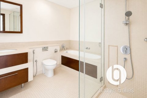 Appartement à Downtown Dubai (Downtown Burj Dubai), Dubai, 1 chambre, 98 m², № 112610 - photo 10