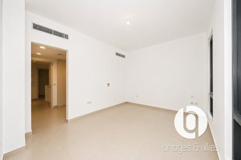 Снять в аренду виллу в Дубай Хилс Эстейт, Дубай: 4 спальни, 224м², № 123216 - фото 29