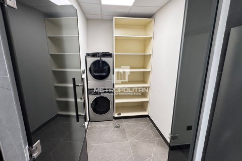Купить квартиру в Джумейра Лейк Тауэрс, Дубай: 3 спальни, 215м², № 8690 - фото 9