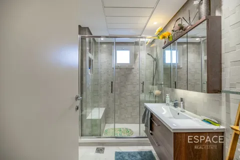 Снять в аренду виллу в Meadows, Дубай: 4 спальни, 563м², № 62299 - фото 5