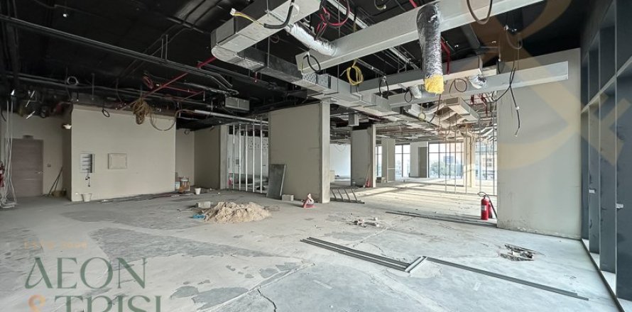 Propiedad comercial en Business Bay, Dubai, 999 dormitorios, 114 m², № 60976