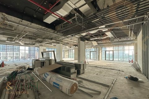 Propiedad comercial en Business Bay, Dubai, 999 dormitorios, 114 m², № 60976 - foto 2