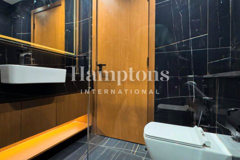 Снять в аренду квартиру в FIVE at Jumeirah Village Circle, Джумейра Вилладж Серкл, Дубай: 2 спальни, 126.07030003м², № 77370 - фото 1