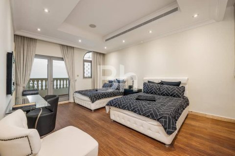 Снять в аренду виллу в Пальме Джумейре, Дубай: 5 спален, 1245м², № 56758 - фото 28