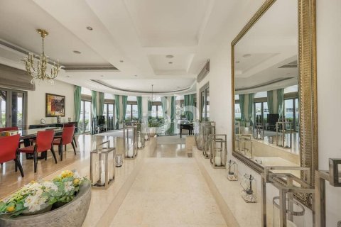 Снять в аренду виллу в Пальме Джумейре, Дубай: 5 спален, 1245м², № 56758 - фото 24