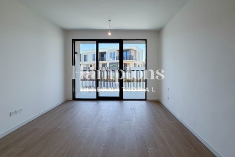 Снять в аренду таунхаус в Jebel Ali Industrial 1, Джабаль-Али, Дубай: 3 спальни, 267.74644600м², № 113146 - фото 5
