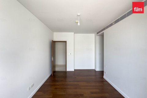 Снять в аренду квартиру в Аль-Васле, Дубай: 3 спальни, 215.8м², № 55237 - фото 15