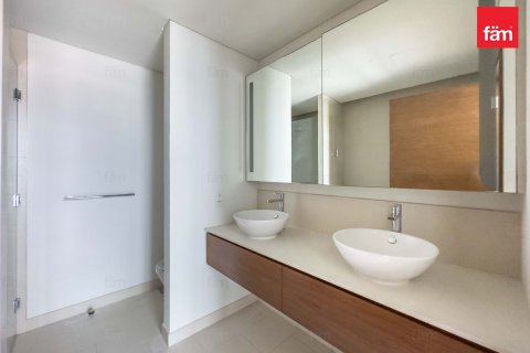 Снять в аренду квартиру в Аль-Васле, Дубай: 3 спальни, 215.8м², № 55237 - фото 27