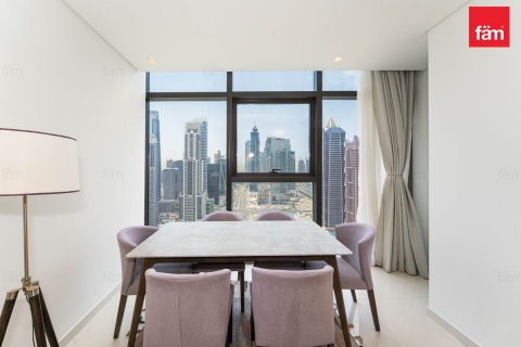 Apartment in Business Bay, Dubai 2 bedrooms, 125.8 sq.m. № 105880 - photo 23