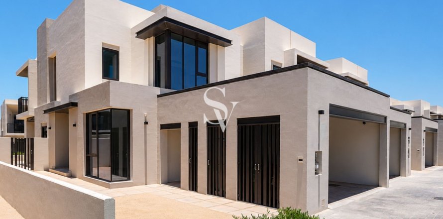 Townhouse in Jebel Ali, Dubai 4 bedrooms, 340 sq.m. № 114417