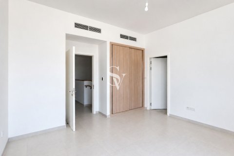 Townhouse in Jebel Ali, Dubai 4 bedrooms, 340 sq.m. № 114417 - photo 12
