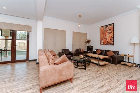 فيلا في دبي 5 غرف نوم , 790.4 م² رقم 5219 - صورة 5