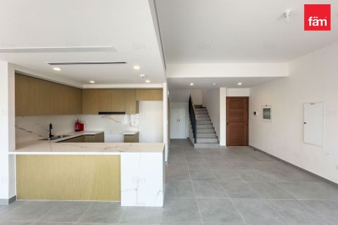 Villa à Dubai, 3 chambres, 163.6 m², № 91893 - photo 15