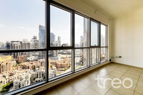 Apartamento en Burj Khalifa, Dubai, 2 dormitorios, 132.94 m², № 119971 - foto 2