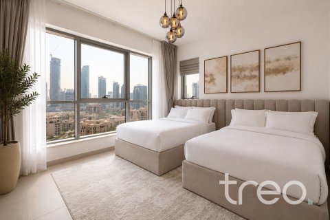 Apartamento en Burj Khalifa, Dubai, 2 dormitorios, 107.67 m², № 119976 - foto 4