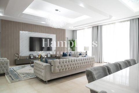 Villa en Mohammed Bin Rashid City, Dubai, 6 dormitorios, 1581.09943446 m², № 70923 - foto 10