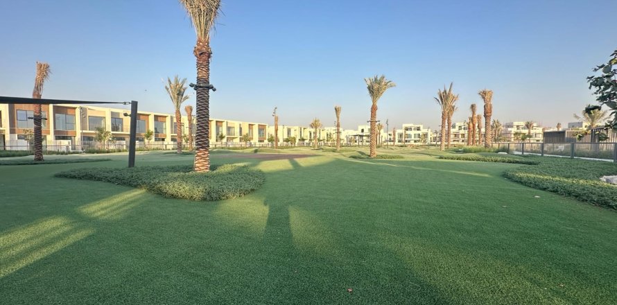 Таунхаус в Al Manara, Jumeirah Village Triangle, Дубай, 3 спальни, 174м², № 70924