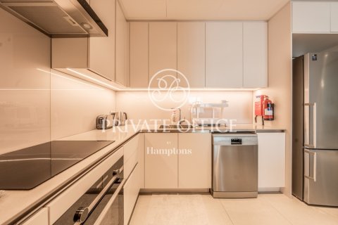 Apartamento en Jumeirah Beach Residence, Dubai, 2 dormitorios, 137.03006694 m², № 70921 - foto 15