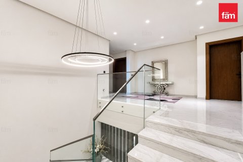 Villa in Al Furjan, Dubai 6 bedrooms, 612.3 sq.m. № 118274 - photo 6