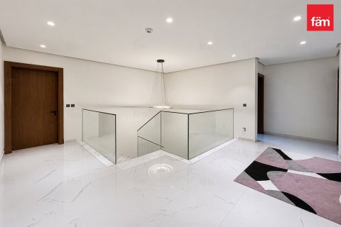 Villa in Al Furjan, Dubai 6 bedrooms, 612.3 sq.m. № 118274 - photo 20