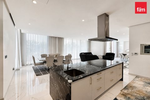 Villa in Al Furjan, Dubai 6 bedrooms, 612.3 sq.m. № 118274 - photo 29