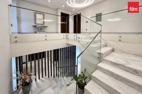 Villa in Al Furjan, Dubai 6 bedrooms, 612.3 sq.m. № 118274 - photo 24