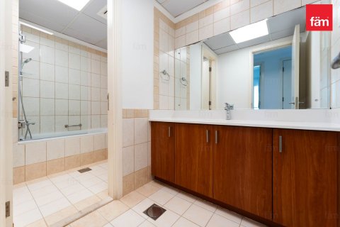 Villa en Dubai, 3 dormitorios, 254.8 m², № 118280 - foto 8
