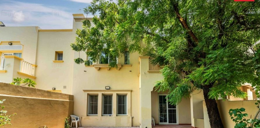 Villa en Dubai, 3 dormitorios, 254.8 m², № 118280