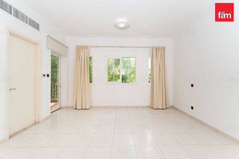 Villa en Dubai, 3 dormitorios, 254.8 m², № 118280 - foto 4