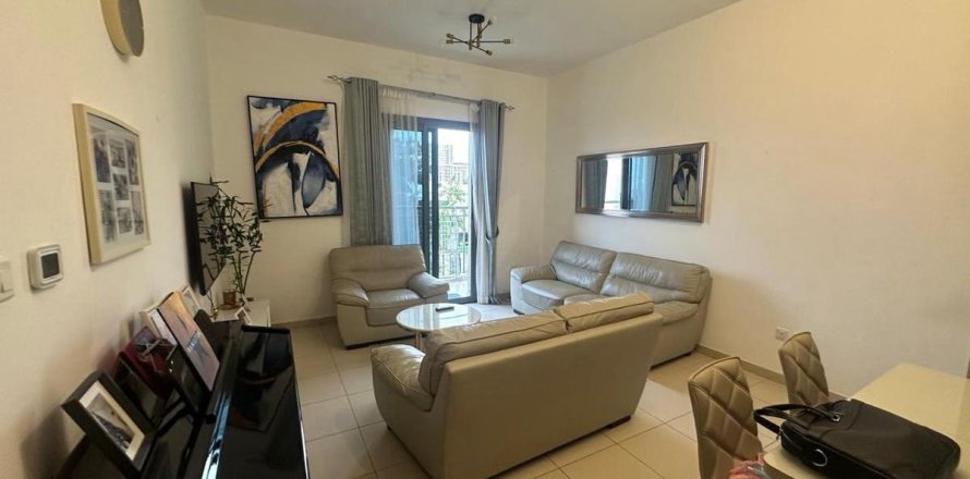 Apartamento en Town Square, Dubai, 3 dormitorios, 129.7 m², № 118279