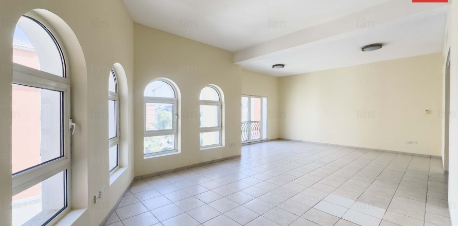 Apartment in Jebel Ali, Dubai 2 bedrooms, 145.2 sq.m. № 118276