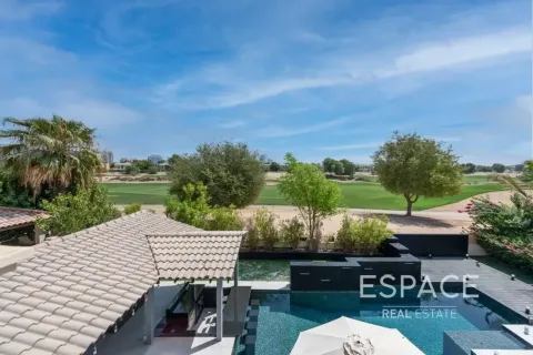 Villa in Victory Heights, Dubai Sports City, Dubai 5 bedrooms, 539 sq.m. № 122423