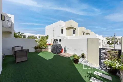 Maison de ville à Dubai, 4 chambres, 217 m², № 122427 - photo 18