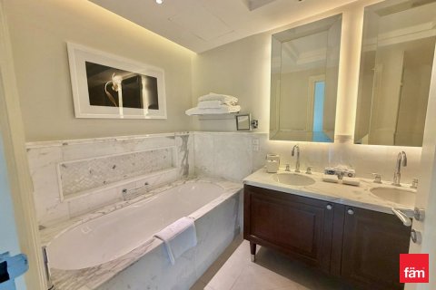 Apartamento en Downtown Dubai (Downtown Burj Dubai), Dubai, 2 dormitorios, 118.1 m², № 110142 - foto 8