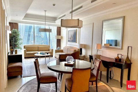 Apartamento en Downtown Dubai (Downtown Burj Dubai), Dubai, 2 dormitorios, 118.1 m², № 110142 - foto 12
