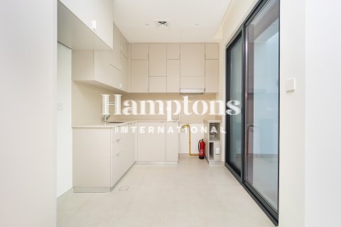 Снять в аренду таунхаус в Arabian Ranches 3, Дубай: 3 спальни, 127.18420700м², № 96020 - фото 5