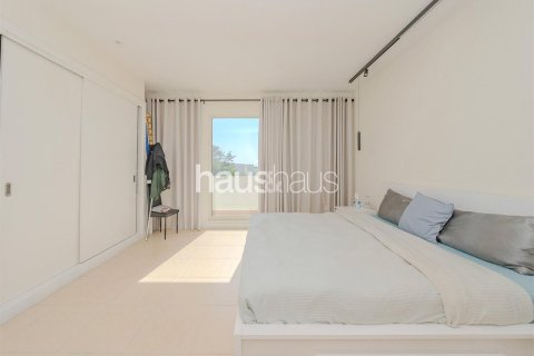 Villa à Arabian Ranches, Dubai, 5 chambres, 390 m², № 44001 - photo 11
