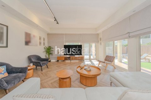 Villa à Arabian Ranches, Dubai, 5 chambres, 390 m², № 44001 - photo 5