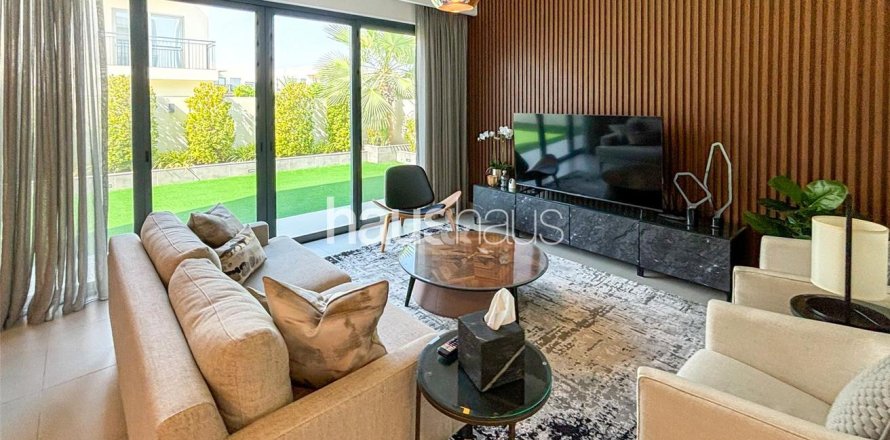 Villa in Camelia, Arabian Ranches 2, Dubai 4 bedrooms, 205 sq.m. № 44006