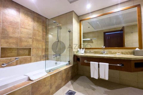 Apartamento en Jumeirah Beach Residence, Dubai, 3 dormitorios, 240 m², № 37635 - foto 15