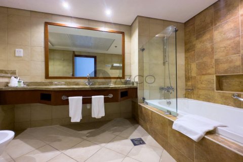 Apartamento en Jumeirah Beach Residence, Dubai, 3 dormitorios, 240 m², № 37635 - foto 14