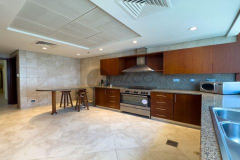 Apartamento en Jumeirah Beach Residence, Dubai, 3 dormitorios, 240 m², № 37635 - foto 5