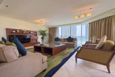 Apartamento en Jumeirah Beach Residence, Dubai, 3 dormitorios, 240 m², № 37635 - foto 1