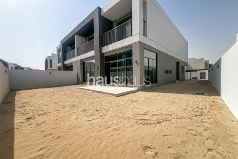 Villa in The Pulse, Dubai South (Dubai World Central), Dubai 5 bedrooms, 390 sq.m. № 44167 - photo 2