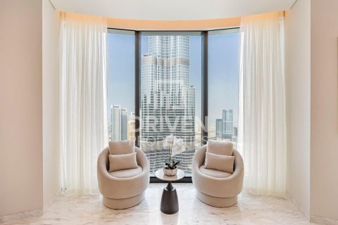 Penthouse in Opera District, Downtown Dubai (Downtown Burj Dubai), Dubai 4 bedrooms, 492.39 sq.m. № 128121 - photo 7