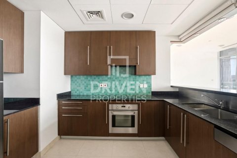 Apartment in DIFC, Dubai 3 bedrooms, 188.04 sq.m. № 128122 - photo 11