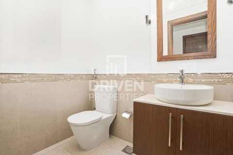 Apartment in DIFC, Dubai 3 bedrooms, 188.04 sq.m. № 128122 - photo 17